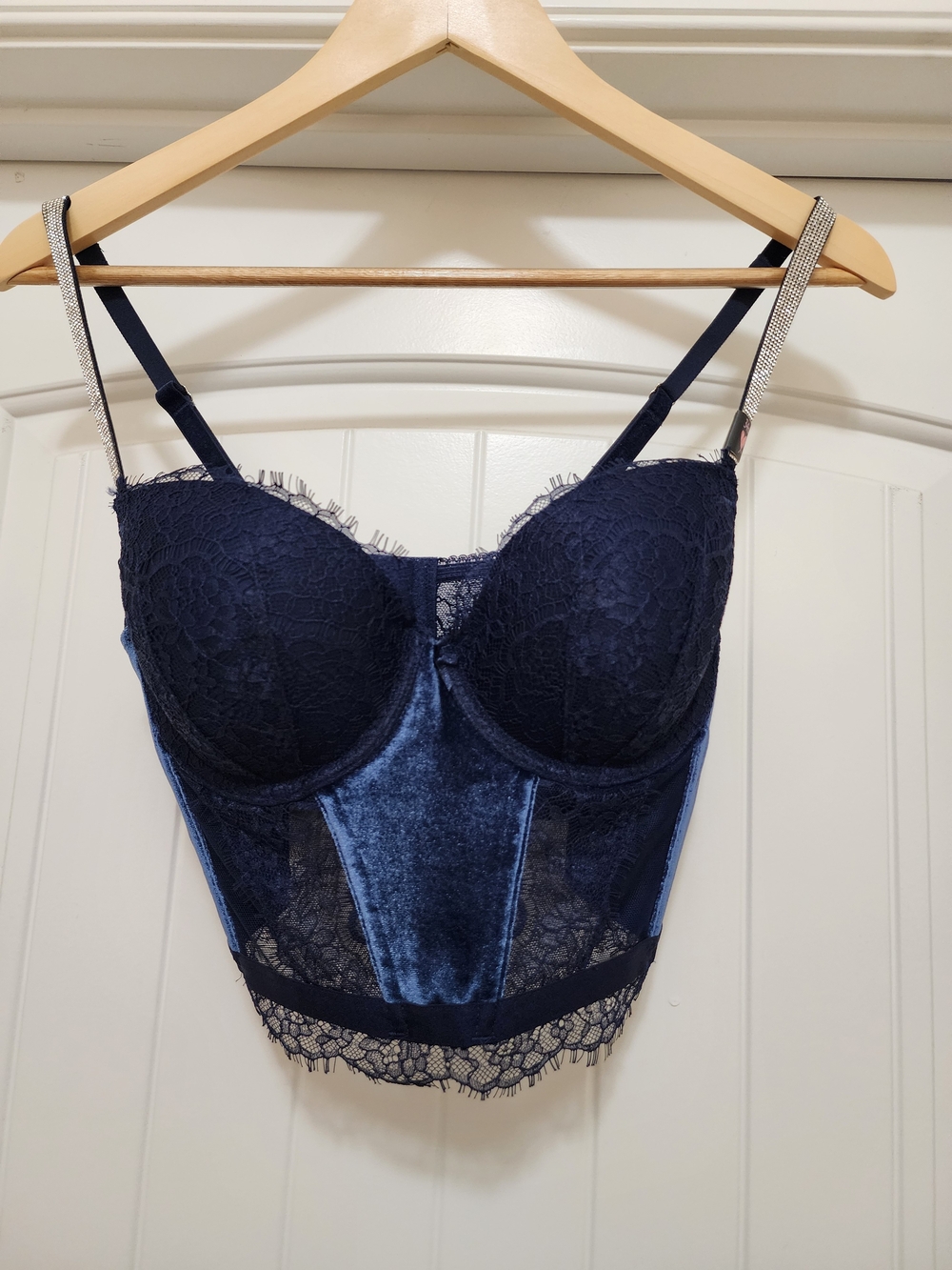 Victoria's Secret Navy Lace & Velvet Longline Bustier Bra